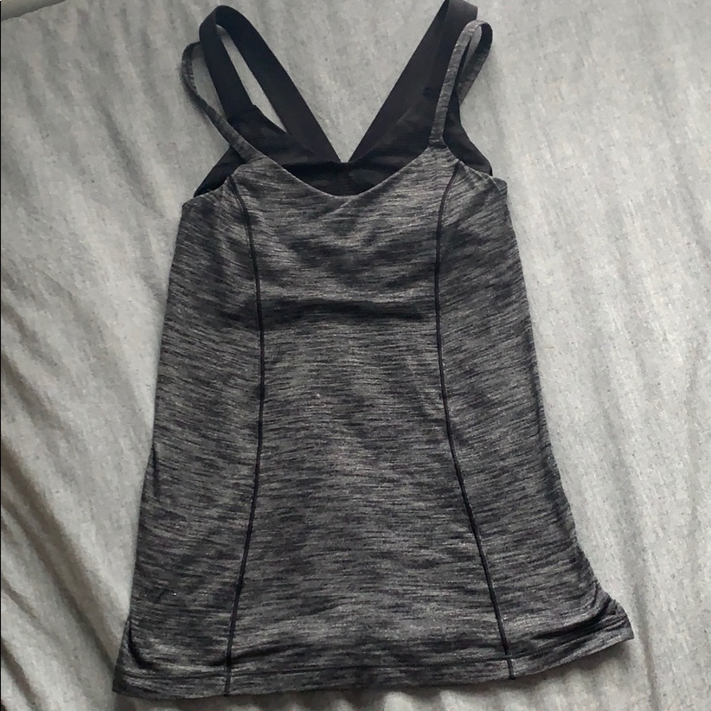 Lululemon tank